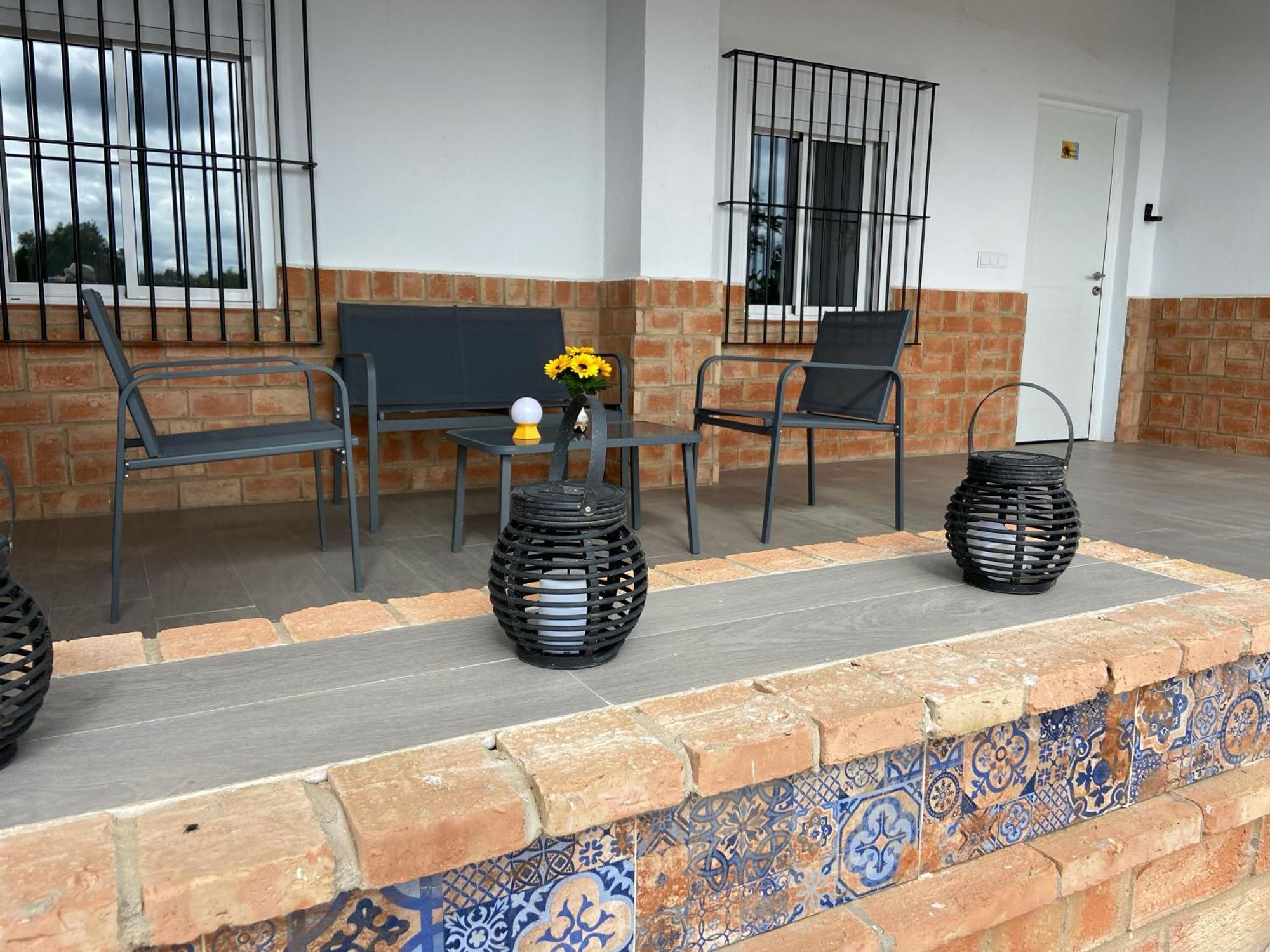 Hacienda Donaire Beas Apartment ภายนอก รูปภาพ